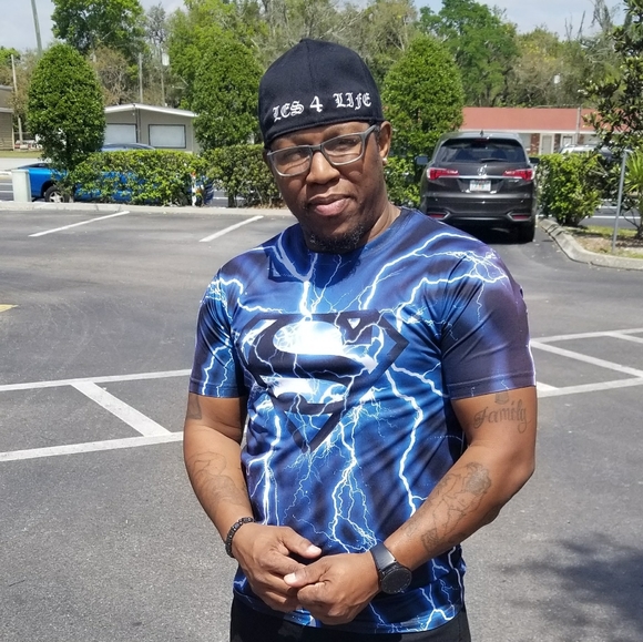 Meet your Posher, Shaunanthony - Picture 2 of 2